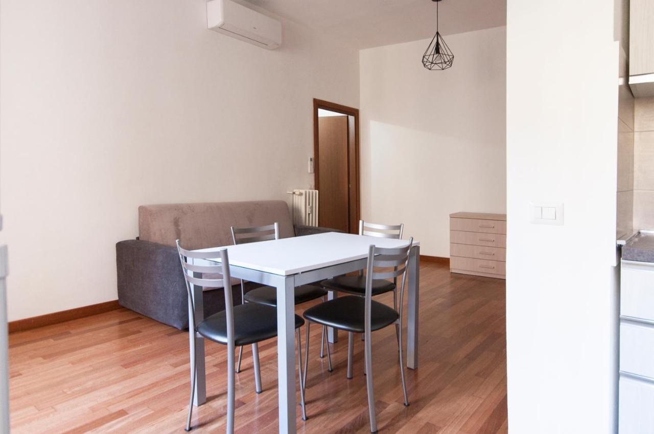 Youhosty - Lomazzo C 3 * Milan